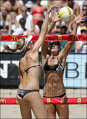 Kerri Walsh Hitting